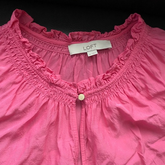 LOFT Pink Ruffle Tank - Picture 2 of 4